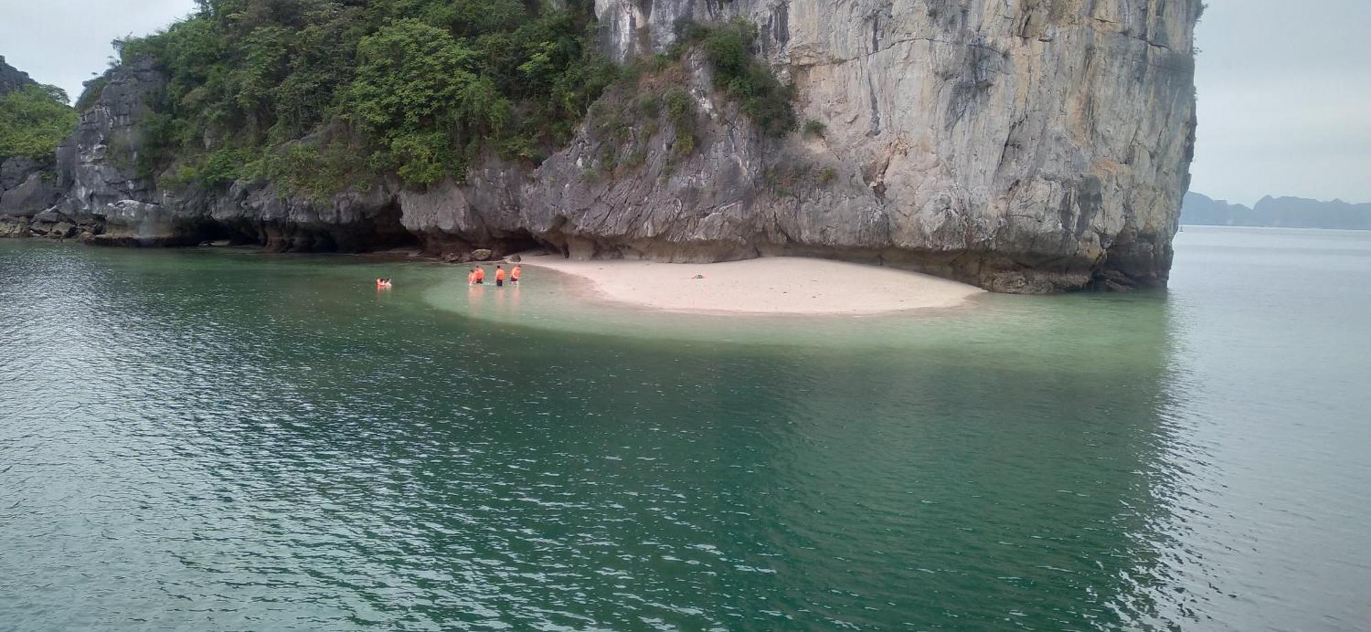 Cat Ba Victory Hostel Dong Khe Sau Екстериор снимка