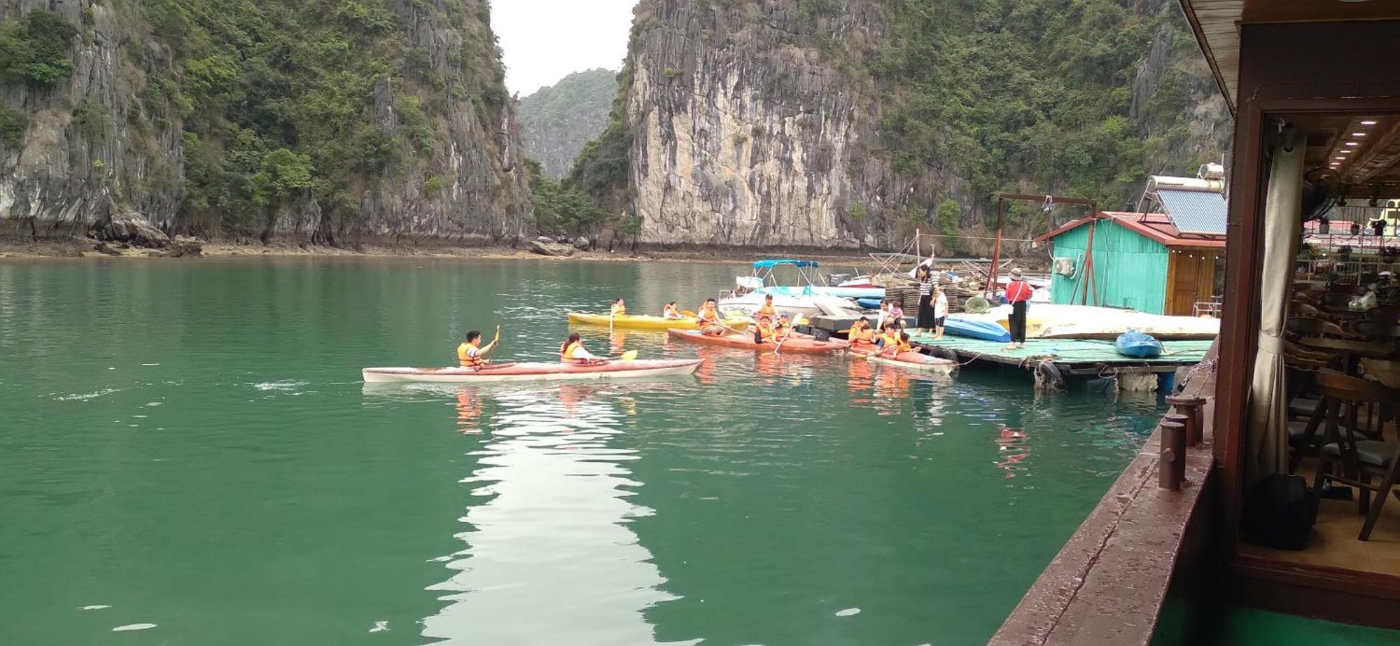 Cat Ba Victory Hostel Dong Khe Sau Екстериор снимка