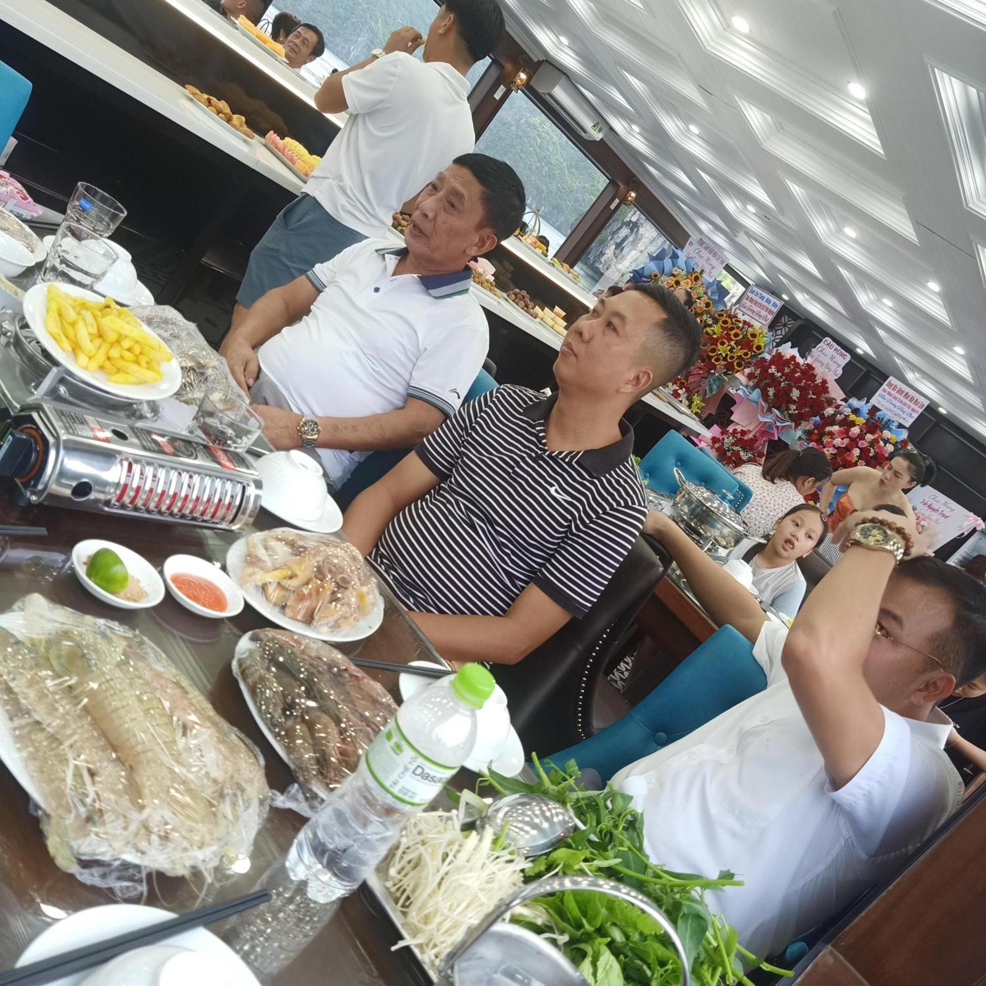 Cat Ba Victory Hostel Dong Khe Sau Екстериор снимка