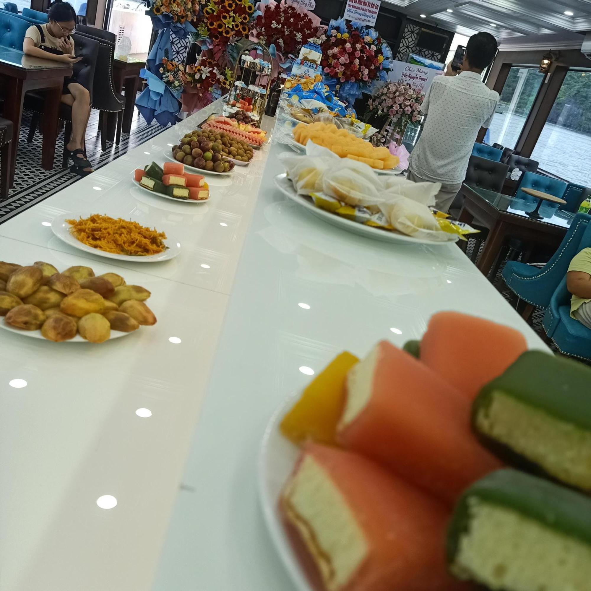 Cat Ba Victory Hostel Dong Khe Sau Екстериор снимка